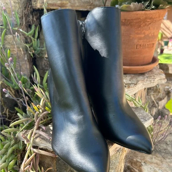 Nine West Black Vegan Leather Pointy Ankle Boots NWT Size 10 M - Picture 5 of 8